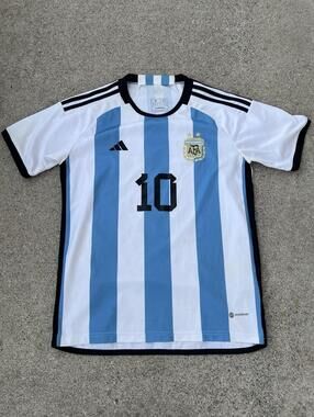 adidas Lionel Messi Argentina World Cup 2022 Men's M Size Jersey